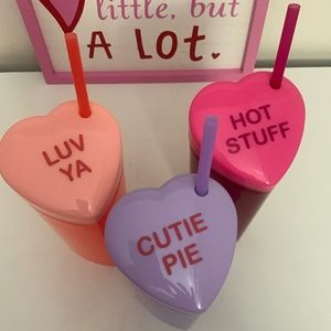 Valentine's Day Heart Shape tumblers with Straws. Set Of 3. New.